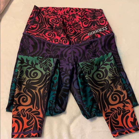 Exercise Leggings from Medellin Colombia. One size - Picture 3 of 4